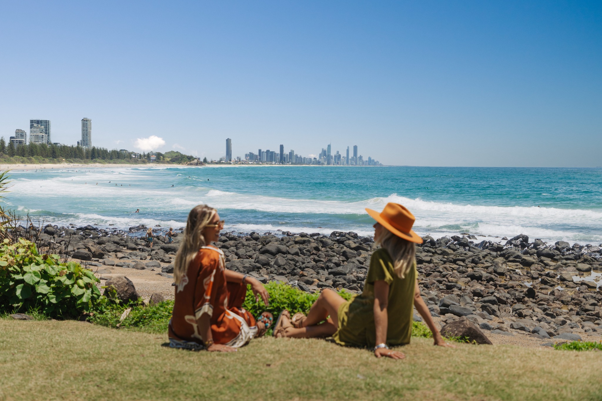 Burleigh beach lookout and pandanus trees